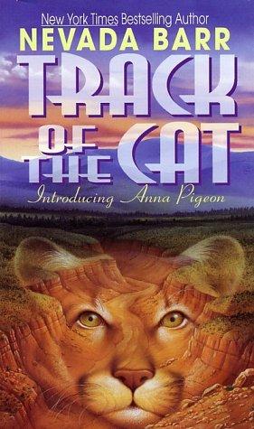Track Of The Cat (Anna Pigeon Mysteries)