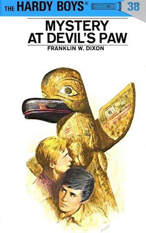 The Mystery At Devil's Paw (Hardy Boys, Book 38)